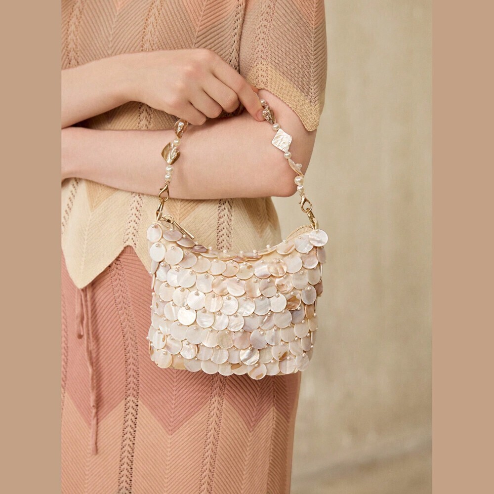 Cream Shell Sequin Beaded Shoulder Bag with Pearl Handle